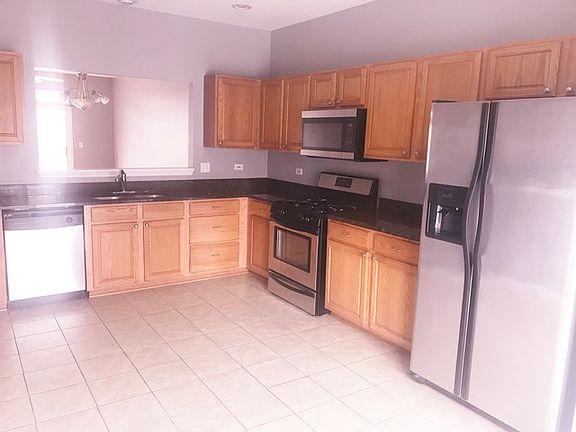 4th image of 20936 W Snowberry Ln #0