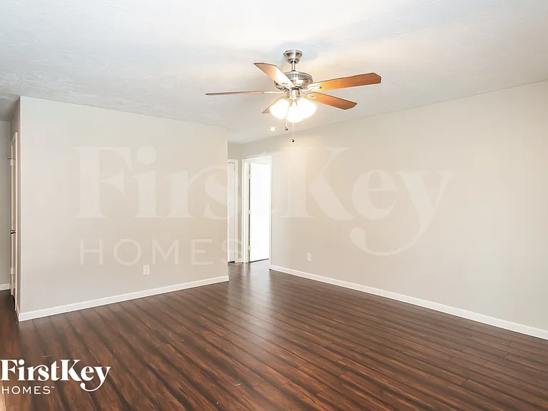 21407 Park Downe Ln — Photo 6
