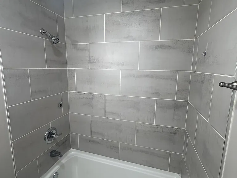 7200 Nathan Hale Way — Photo 13