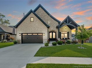 816 Dani Ann Way, Jeffersonville, IN