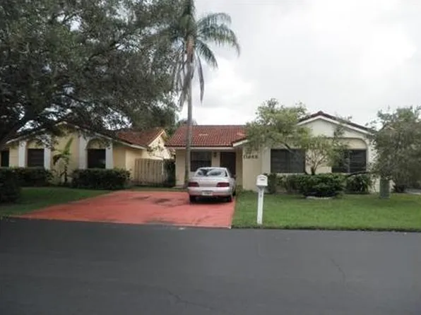 11448 SW 74th Ter, Miami, FL 33173