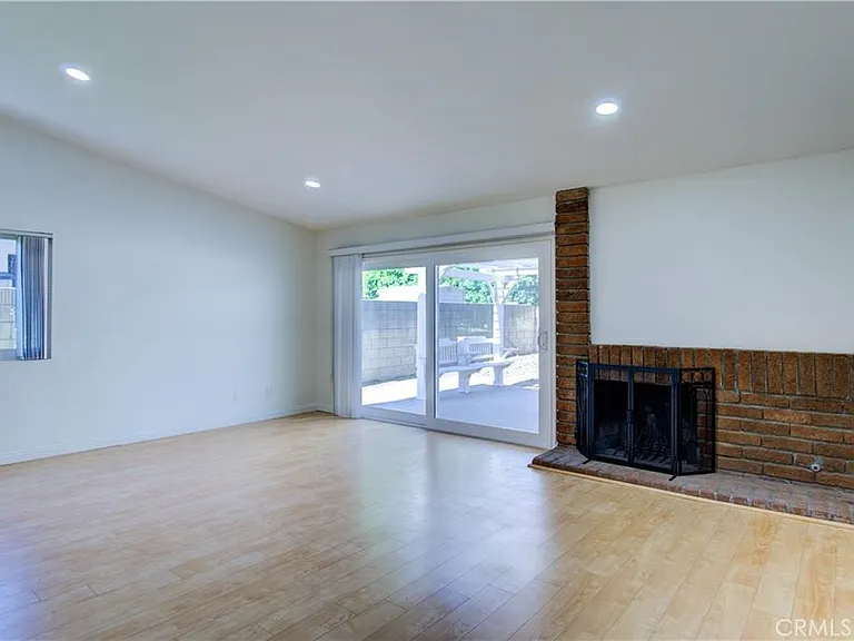 1541 Sekio Ave — Photo 3