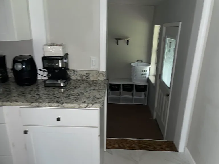1001 Rue Max St — Photo 11