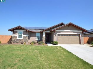 2151 N Marcin Ct, Visalia, CA 93291