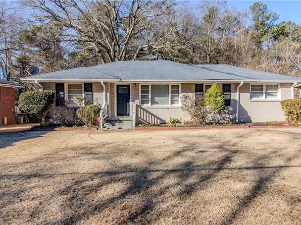 3205 Harris Dr, East Pt, GA 30344