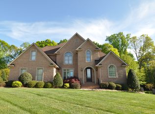 6401 Robin Hollow Dr, Mint Hill, NC 28227
