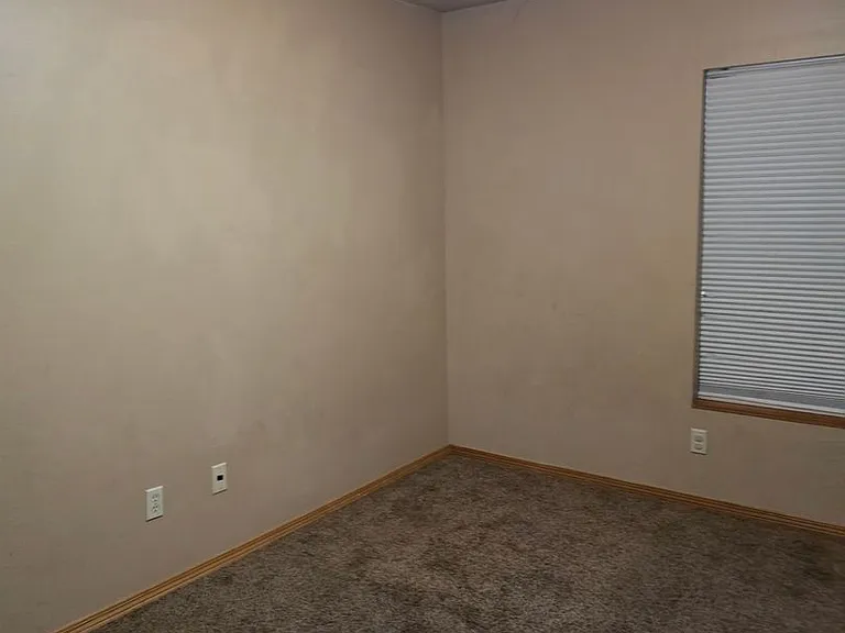 303 S Cleveland Ave — Photo 3