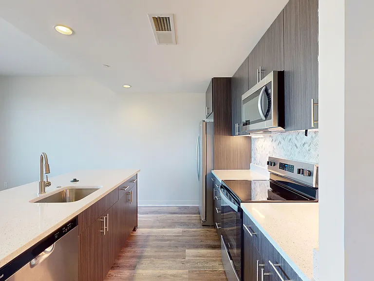 Eleven55 Ripley — Photo 105