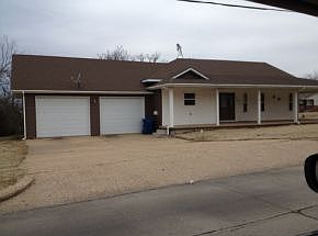 1st image of 401 S 14th St