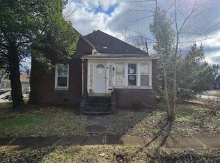 402 E Lindell St, West Frankfort, IL 62896