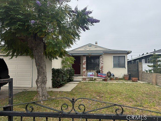 1st image of 409 S Maie Ave