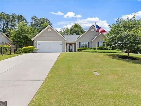 521 Embassy Walk, Winder, GA 30680