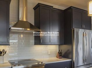 100 State St #8L, Boston, MA 02109