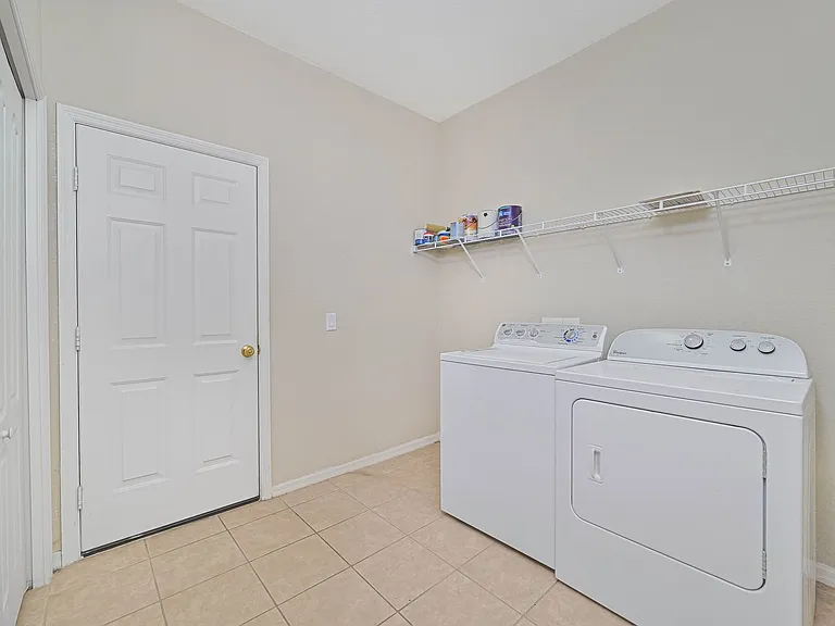 13679 Martone Ct — Photo 22