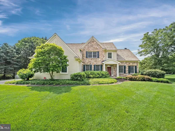 204 Gregg Ln, Avondale, PA 19311