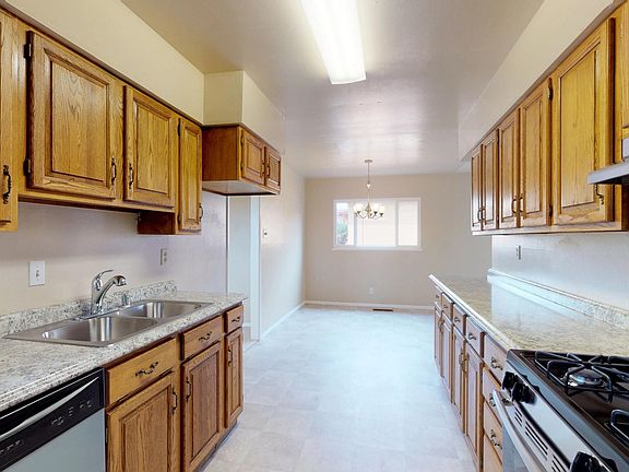 1412-June-St-NE-03092019_190220