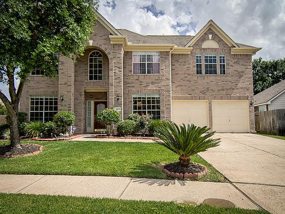 2nd image of 15611 Rosewood Hill Ct