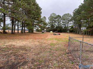 1539 Carter Grove Rd, Toney, AL 35773