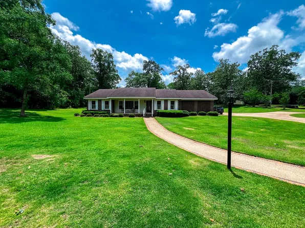 937 University Ave, Troy, AL 36081