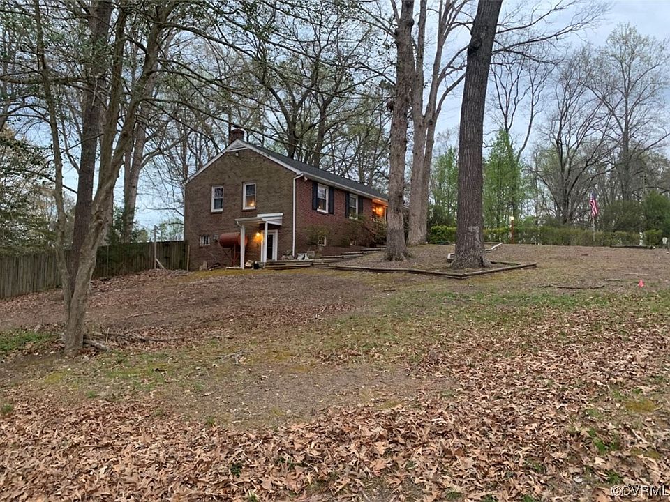 1st image of 4107 Simons Dr