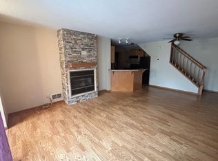 671 85th Ln NW UNIT 3, Coon Rapids, MN 55433