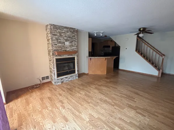 671 85th Ln NW Unit 3, Coon Rapids, MN 55433