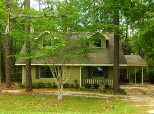300 W Lakeshore Dr, Carriere, MS 39426