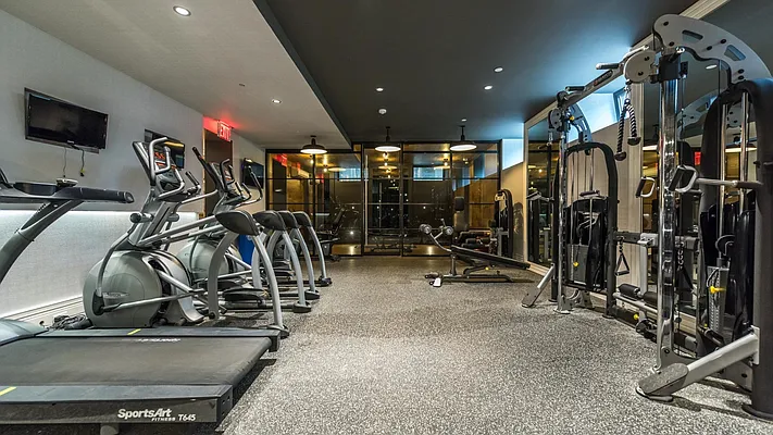 Rented by Nooklyn NYC LLC | media 33