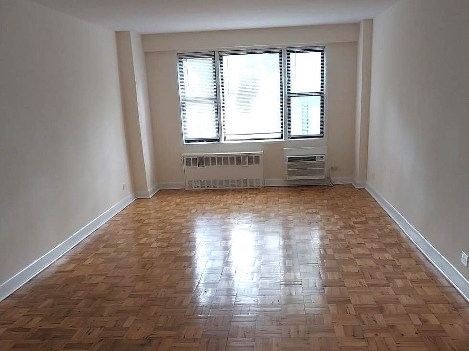 1st image of 12360 83rd Ave APT 6H