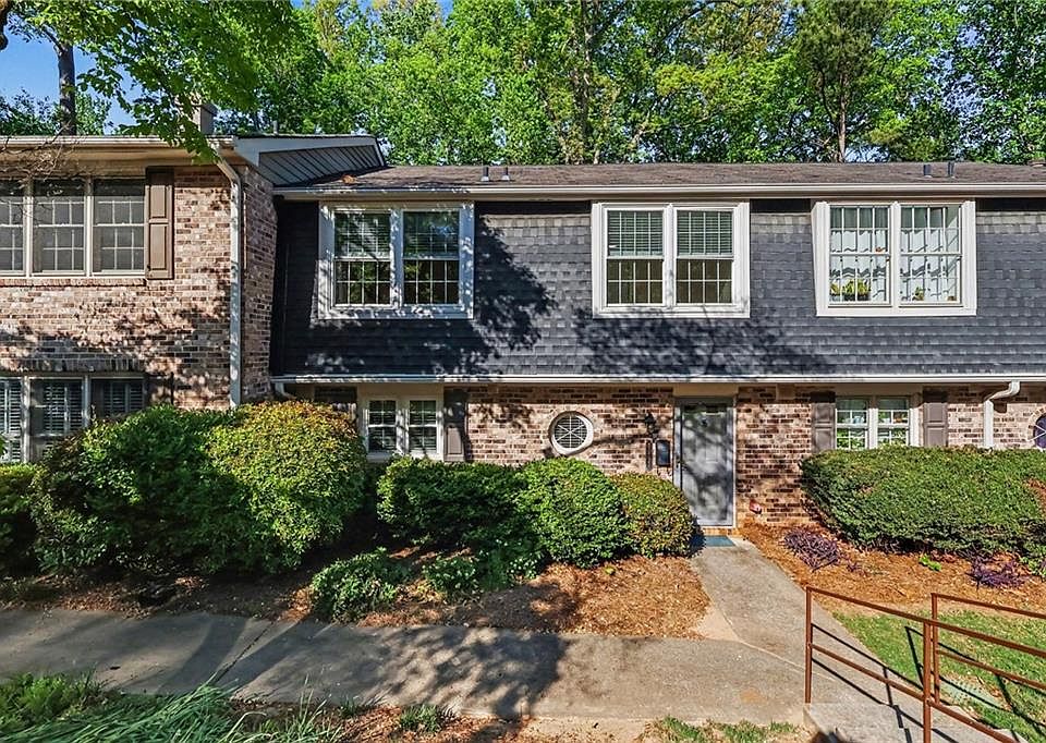 1st image of 2335 Northlake Ct