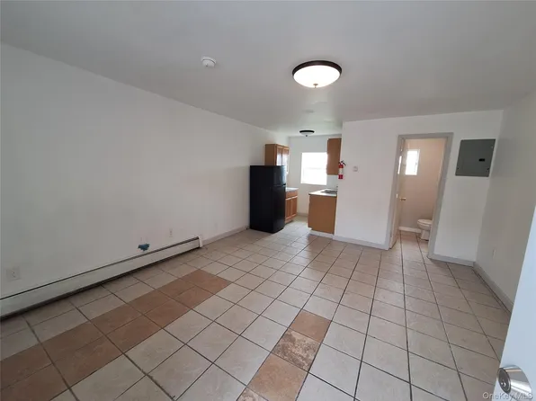2095 Ulster Ave, Lake Katrine, NY