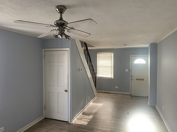 5th image of 106 Franklin St