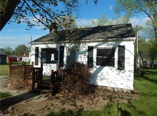 673 Grantwood Ave, Sheffield Lake, OH 44054
