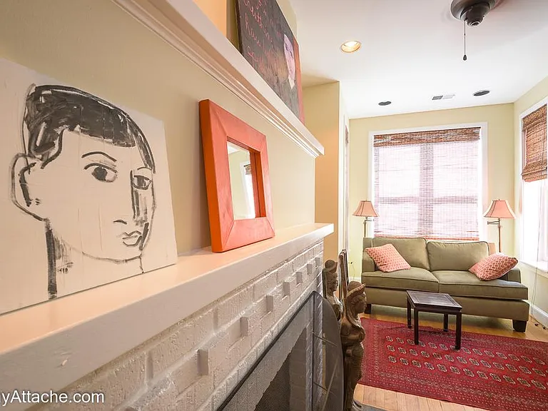 224 E St NE — Photo 14