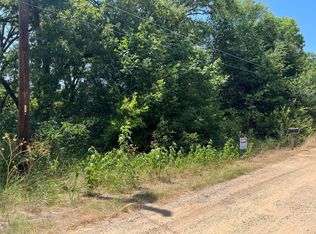 107 Longhorn Rd, Mabank, TX 75156