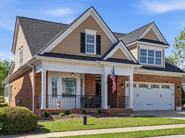 67 Old Grove Ln, Apex, NC 27502