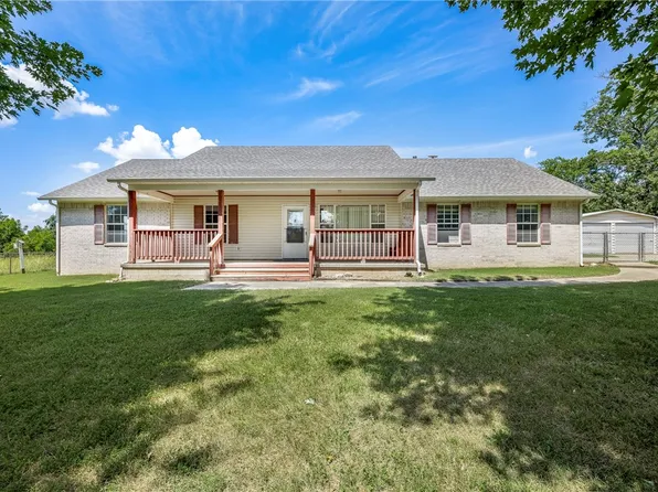 834 McCann Rd, Rogers, AR 72758