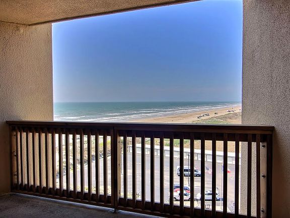 4th image of 1000 Lantana Dr Unit 804