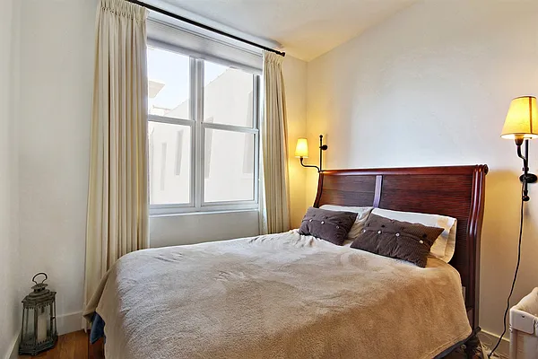 Sold by Corcoran | media 6