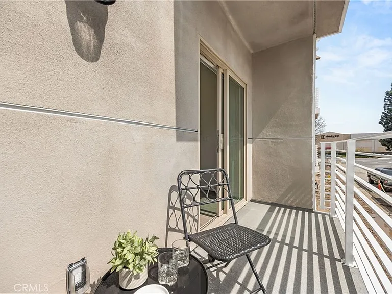 2109 N White Ave #2109A — Photo 16