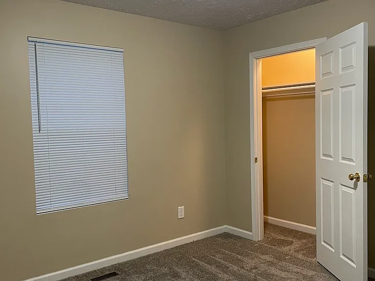 702 Central Ave — Photo 13