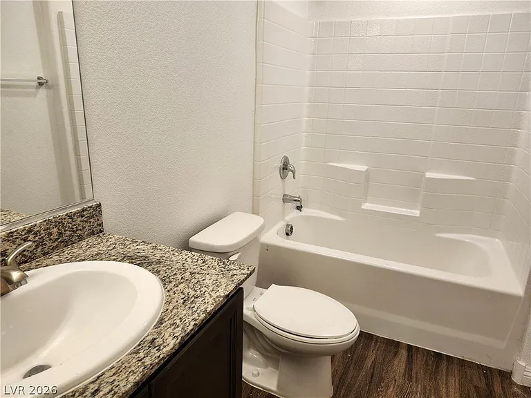 4547 Pencester St — Photo 16