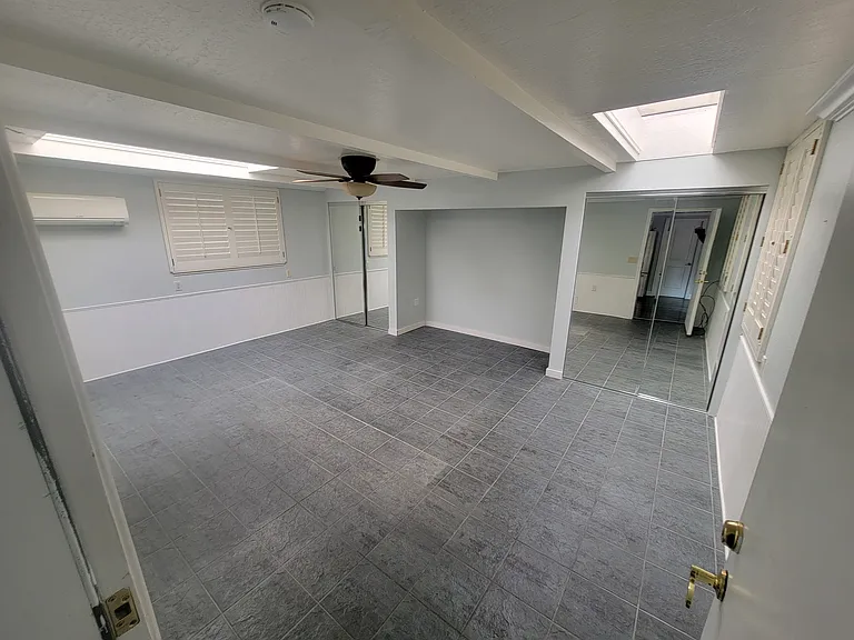 4364 Edwards Ln — Photo 10