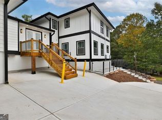 1155 Carlo Ter SW #A, Atlanta, GA 30331