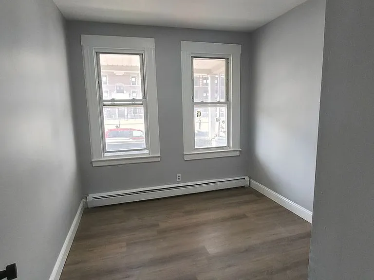 355 Madison St — Photo 3