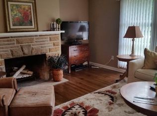 251 Schocalog Rd, Akron, OH 44313