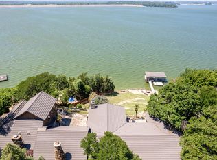 8935 Dickson Rd, Fort Worth, TX 76179