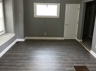 3226 College Ave, Kansas City, MO 64128