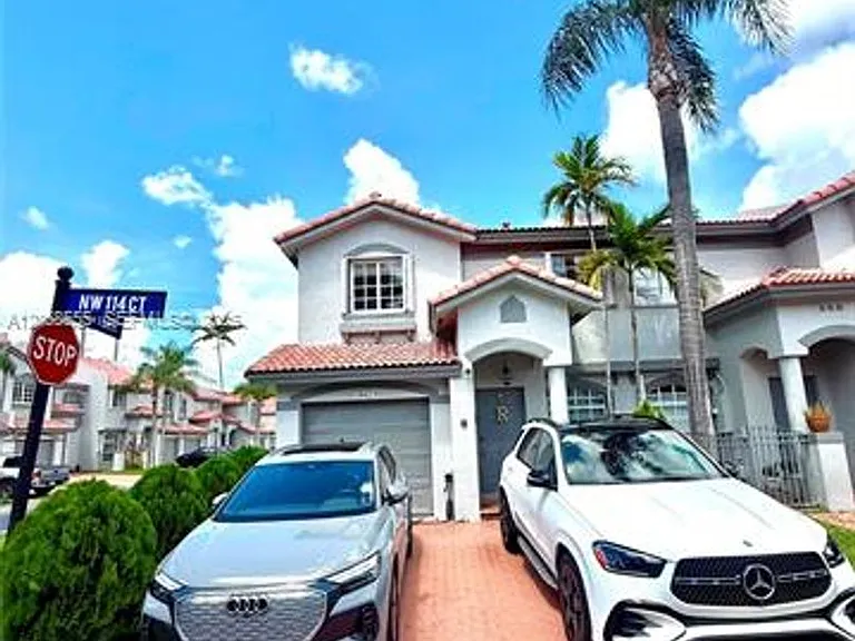 5042 NW 114th Ct #Townhouse 5042 — Photo 19