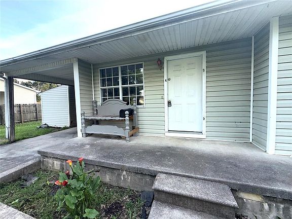 3rd image of 118 Brooksmill Dr NE